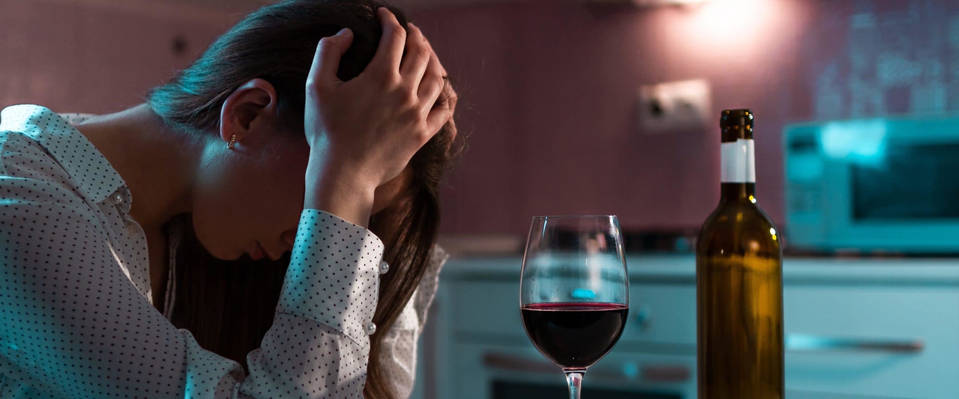 Understanding Alcoholism: Distinguishing Between Alcohol Addiction and Abuse
