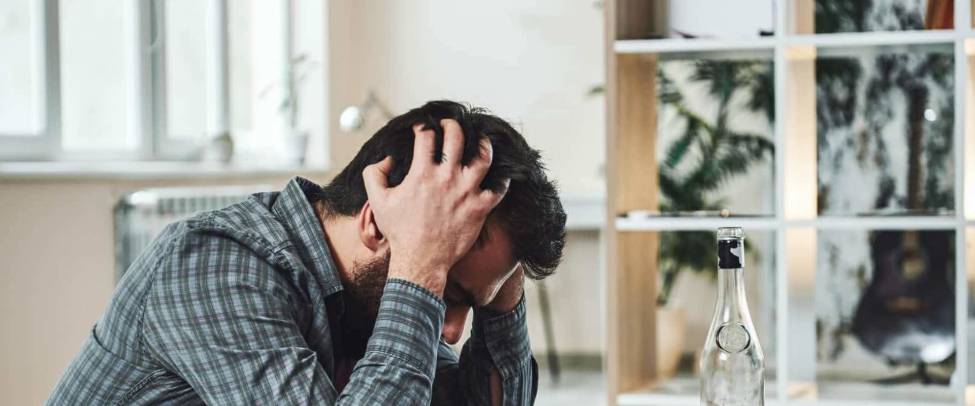 Comprehensive Guide to Alcoholism: Understanding the Condition and Exploring Treatment Options
